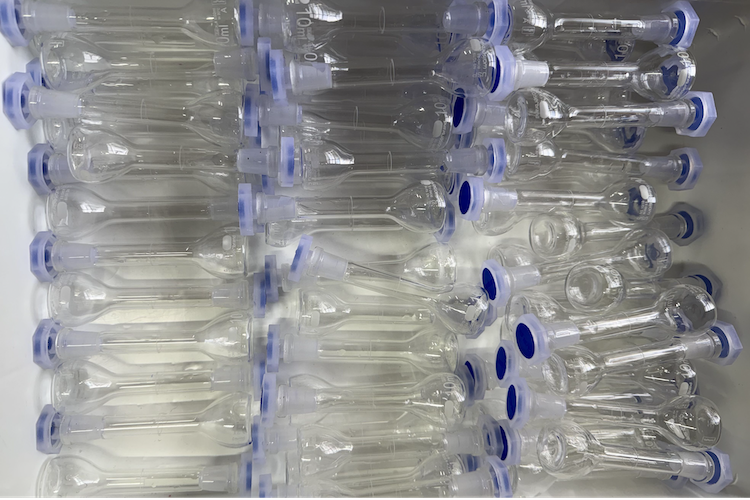 Balão Volumétrico: Tipos, Uso e Precisão no Laboratório